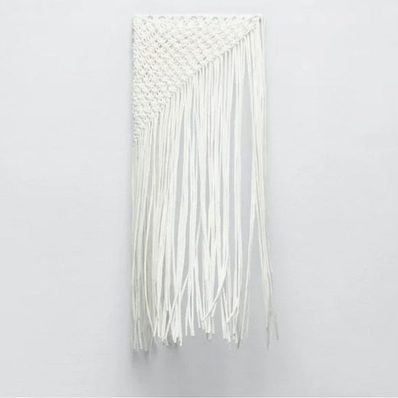 Zara Skirt - Picture 5 of 12